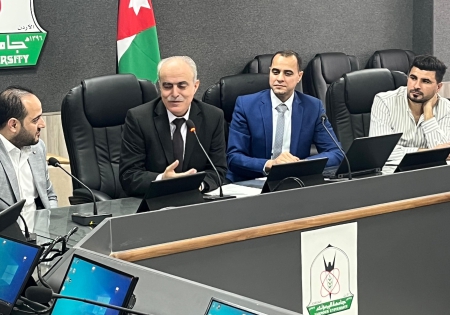 مركز الملكة رانيا يفتتح دورة 